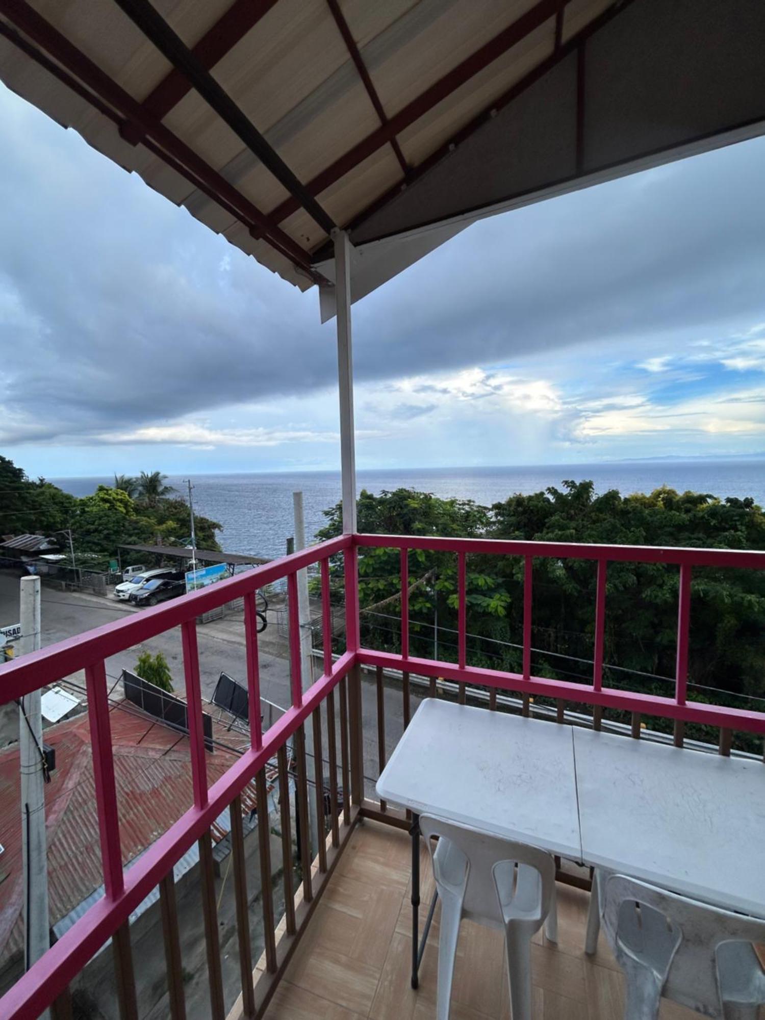 The Biggies Inn Oslob Extérieur photo